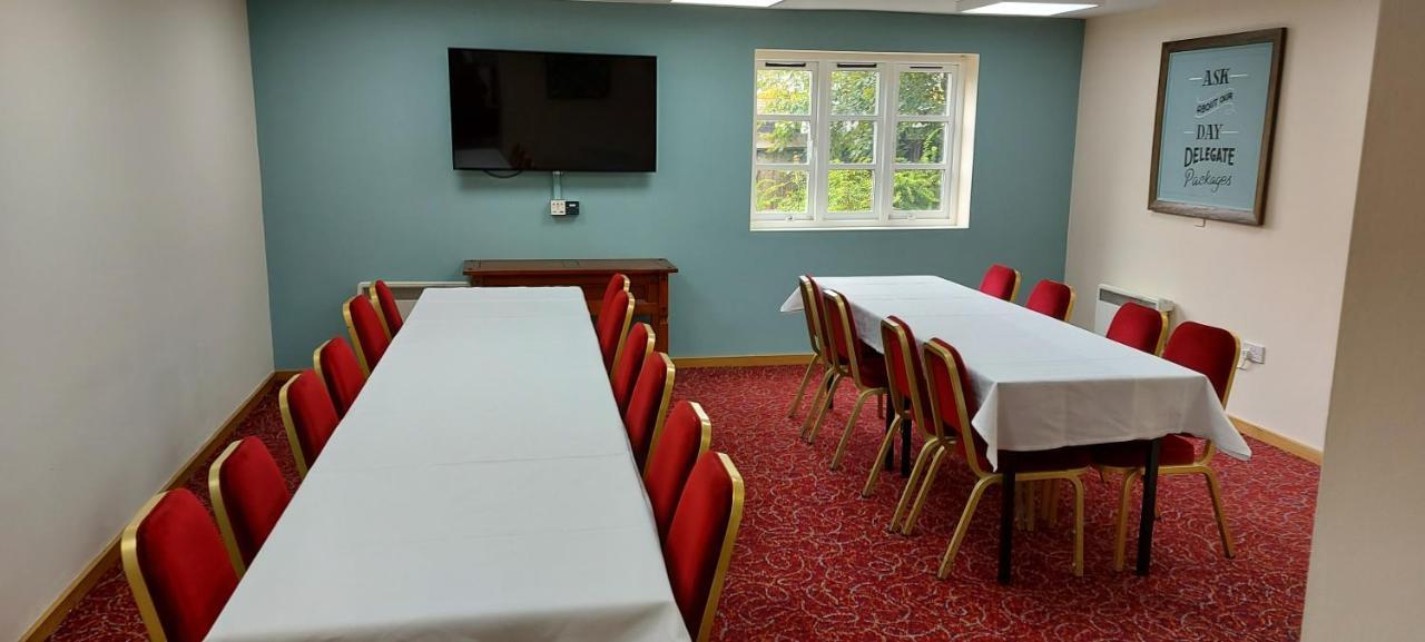 Meadow Farm Redditch By Marstons Inns מראה חיצוני תמונה