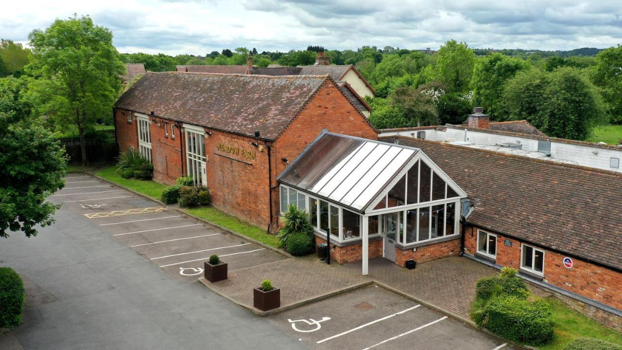 Meadow Farm Redditch By Marstons Inns מראה חיצוני תמונה