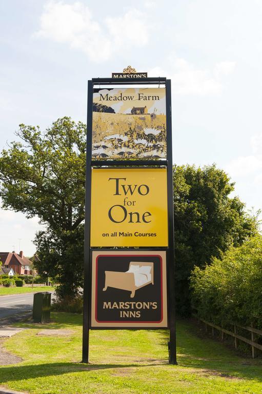 Meadow Farm Redditch By Marstons Inns מראה חיצוני תמונה